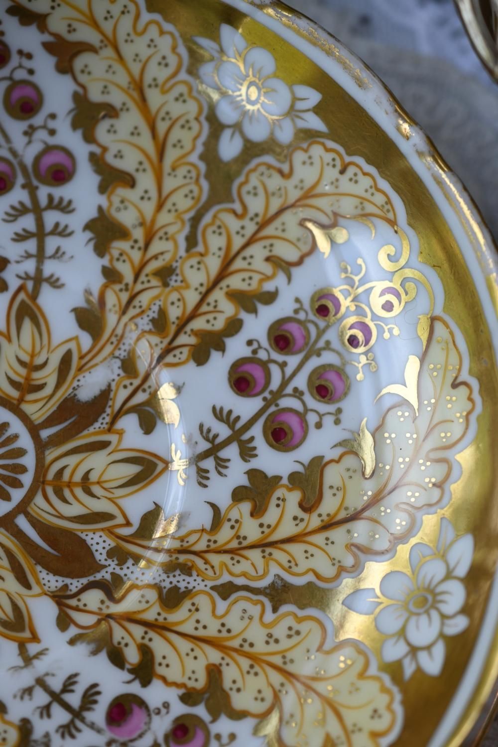 リッジウェイズ　ロイヤルセミ磁器　ブルーフローキャビネット　金彩プレート　飾り皿 リッジウェイズ ロイヤルセミ磁器 ブルーフローキャビネット