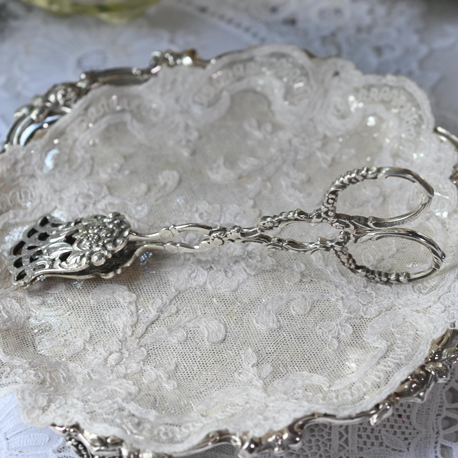 純銀ケーキトング 天使文様 ドイツ銀800 純銀ケーキトング 天使文様