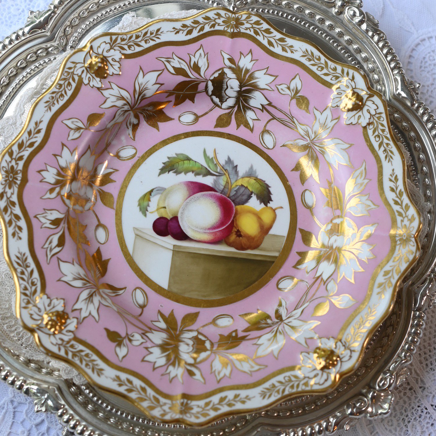 セーブル 絵皿 ポンパドールピンク - 工芸品