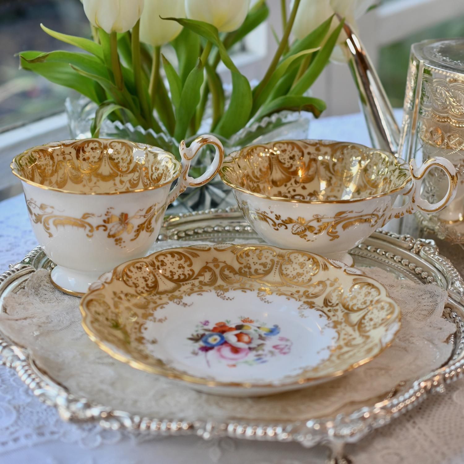 【レア美品】英国製　スポード ★ゴールデントレリス★トリオ　ペア 人気シリーズ 英国 コールポート 金彩 グレー サンドリンガム