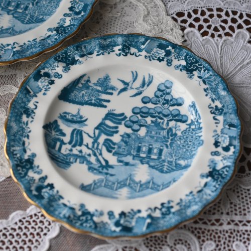 スポード・ヴィクトリア時代後期　とても珍しいターコイズブルー色のウィローパターン小皿　単品　(送料込）