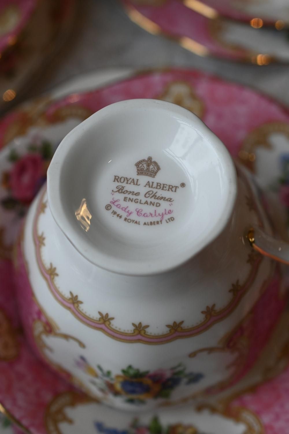 1950年代・ロイヤルアルバート レディカーライル ピンクと
