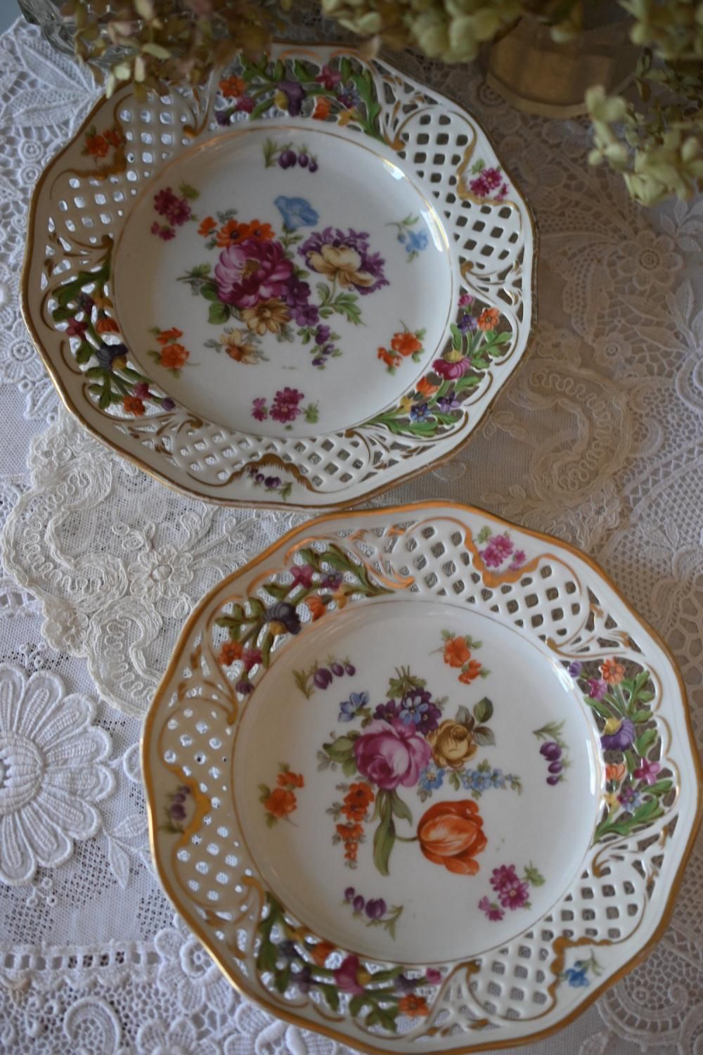 セール品）シューマンババリア・ドレスデン花束のプレート2枚セットを