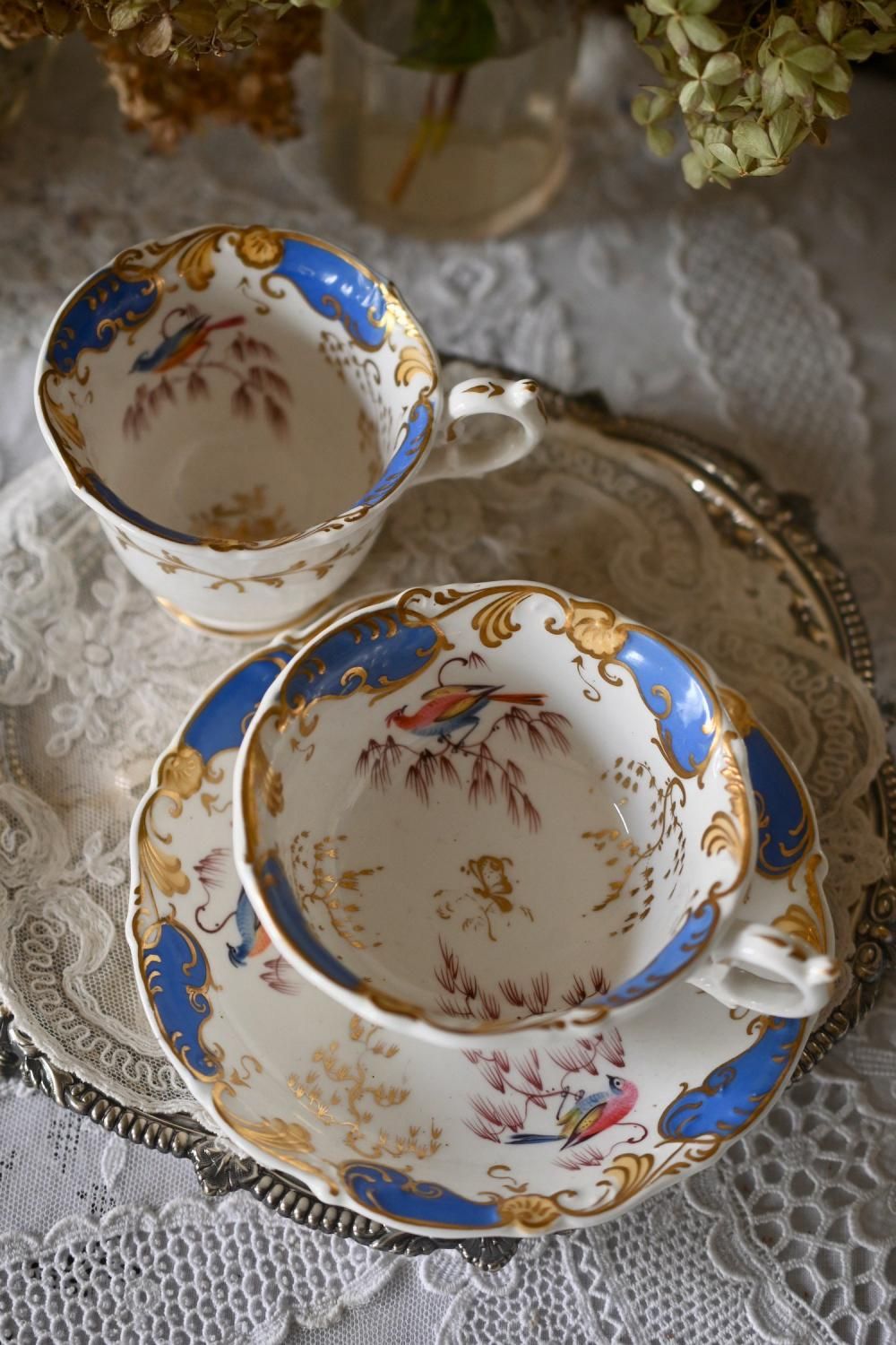 英国アンティークカップ＆ソーサーを直輸入。
