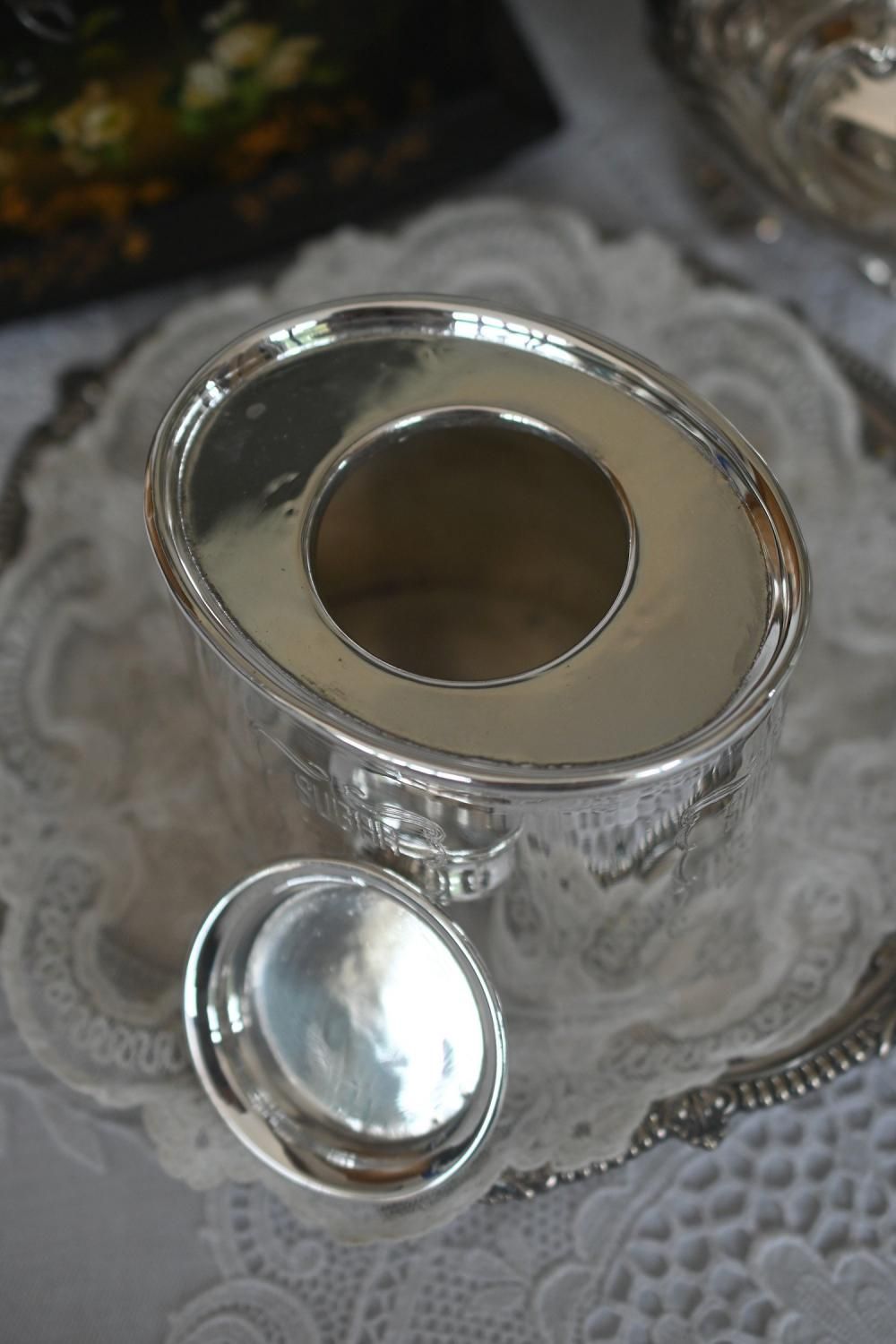 シルバープレート製 1900年初期 SUGAR 砂糖入れの缶をイギリス