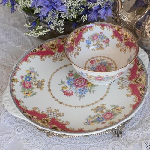 シェリー・ヴィンテージ・シェラトン・ラズベリー色のランチョン