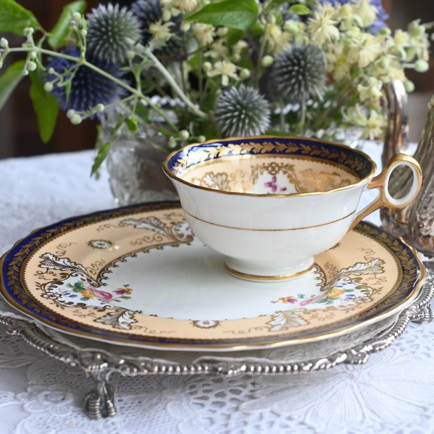 1920-1940年代イギリスアンティークティーカップ・ソーサー、コバルトブルー 1920-1940年代イギリスアンティークティーカップ・ソーサー