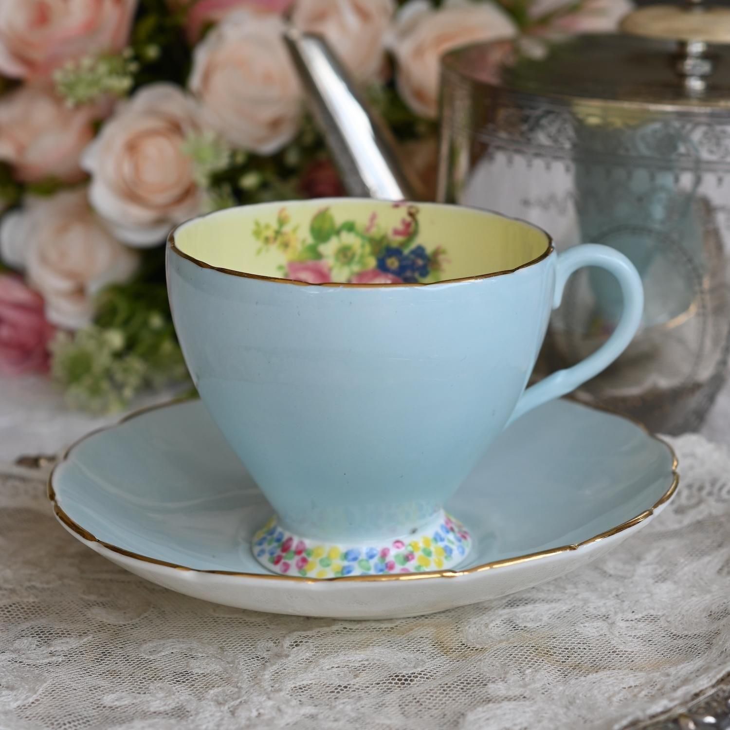 本物イギリスアンティークバスケット　レアミニ　花モチーフ 本物イギリスアンティークバスケット レアミニ 花モチーフ 本物