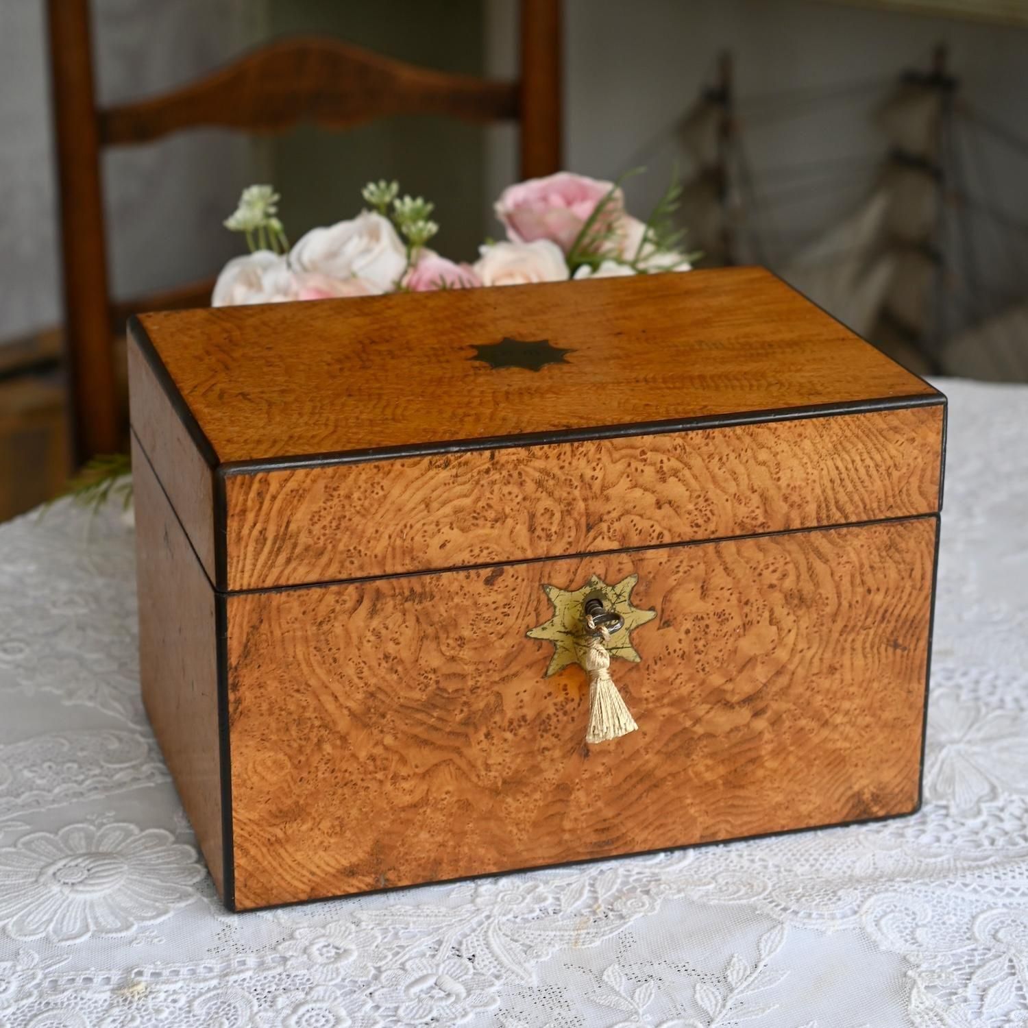 1860年代 木製バーエルム ガラスのミキシングボウル付き ティー