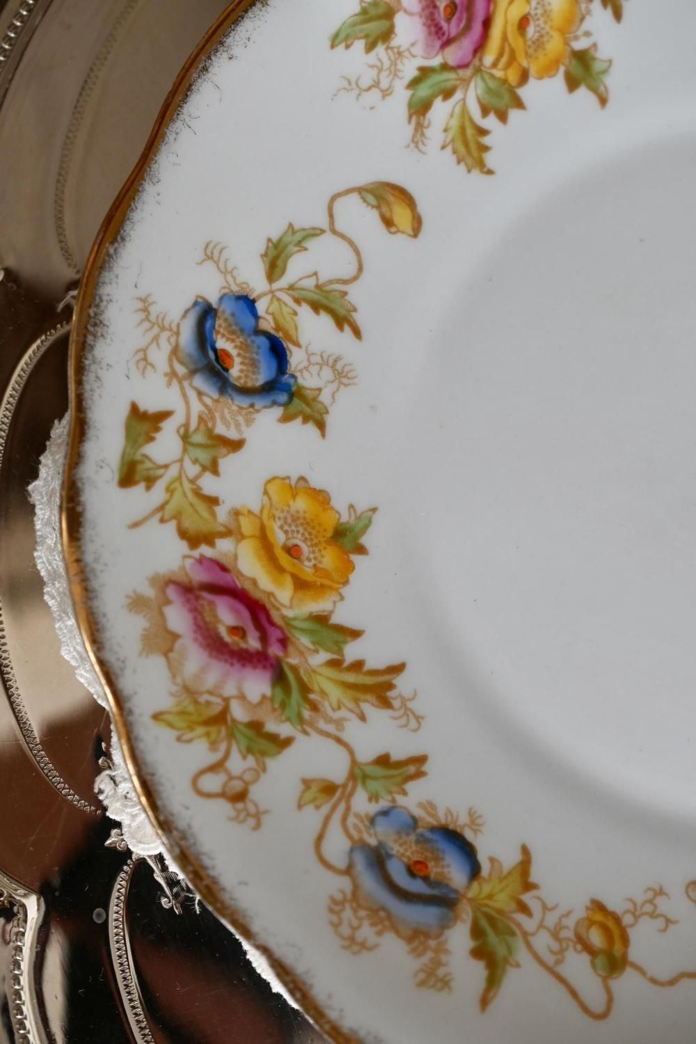 ロイヤルアルバートサンドイッチプレート　7枚セット 1900年初期 ロイヤルアルバート ポピーのお花模様のサンドイッチ