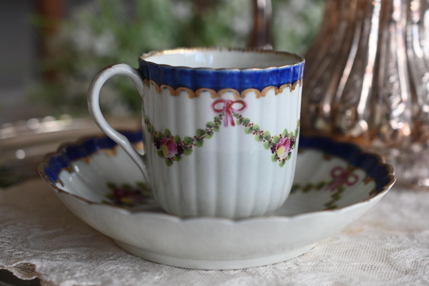 英国アンティーク　ウースタードクターウォール期　ティーボウル&ソーサー ロイヤルウースターの歴史 - 英国アンティークス