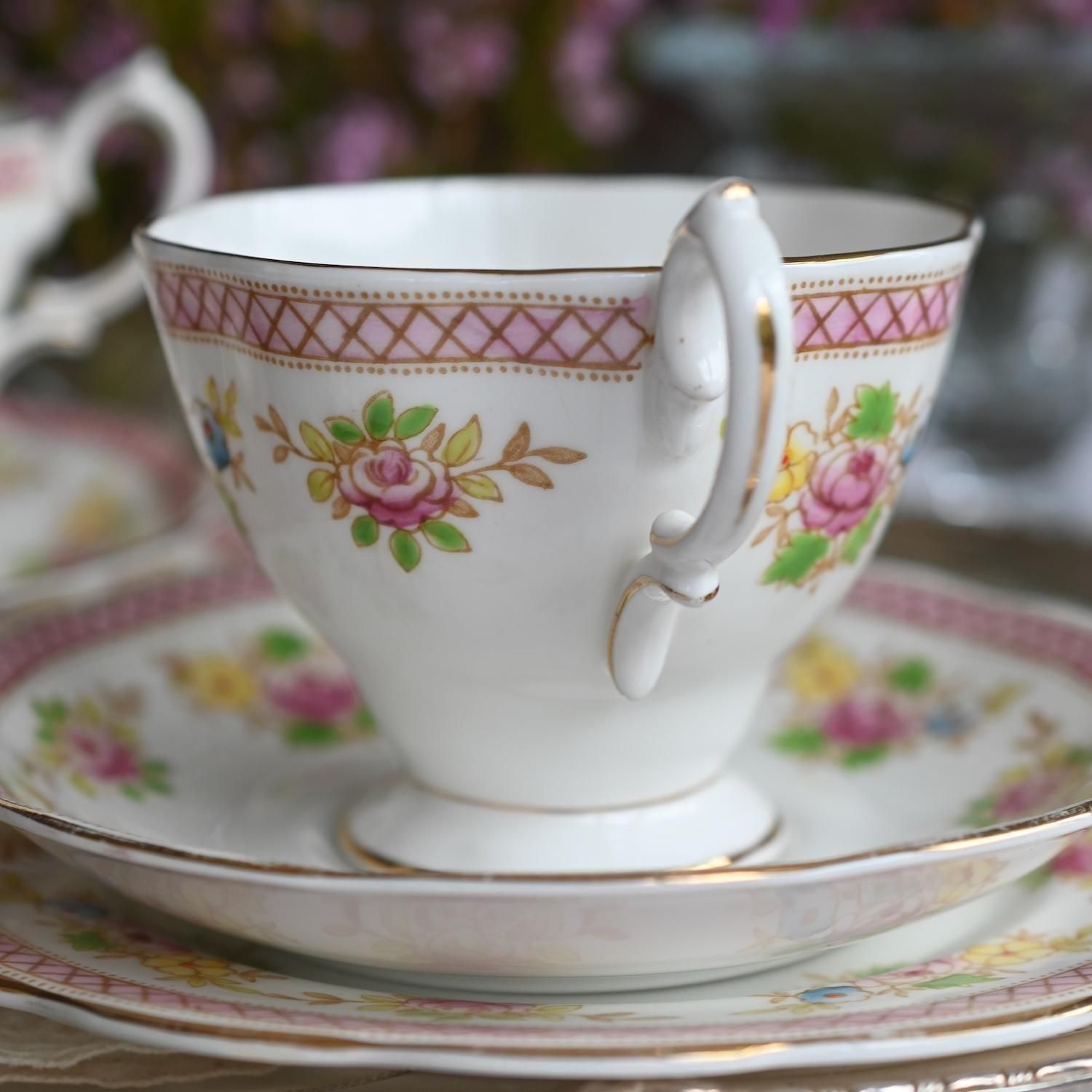 ロイヤルアルバート   磁器 小物入れ ロイヤルアルバート Royal Albert 磁器 小物入れ
