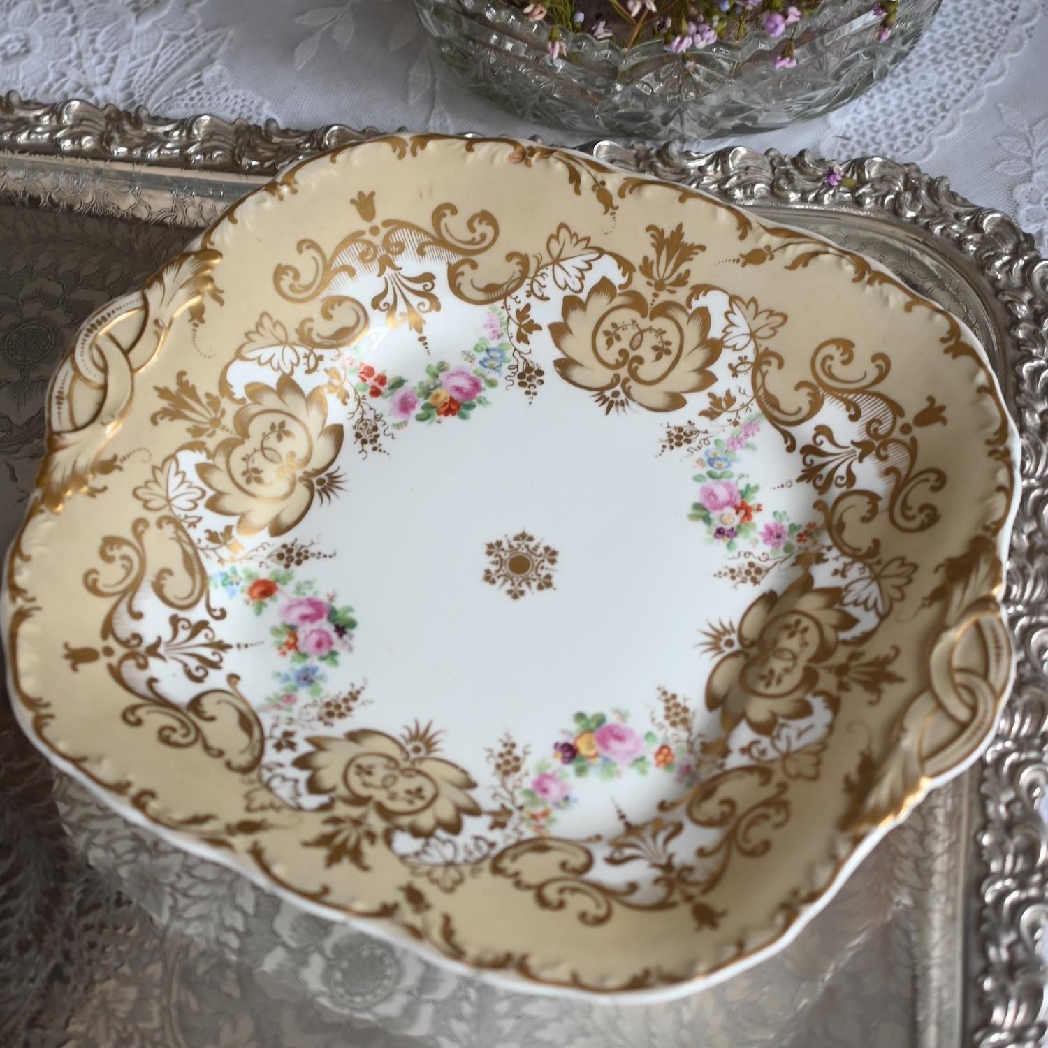 英国アンティークテーブルウェアをイギリスコッツウォルズからお届けし