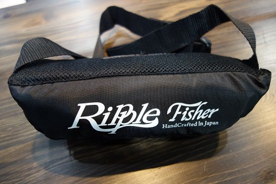 RippleFisher/ リップルフィッシャー 自動膨張ライフジャケット ポーチ