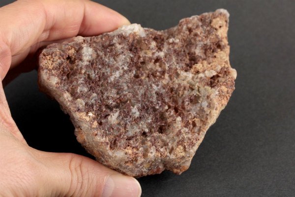 赤水晶 (レッドクォーツ) クラスター 150g｜天然石 原石 通販のキラリ石