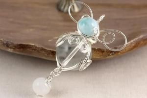 ワイヤーペンダントトップ 〜水晶&ラリマー〜の商品画像