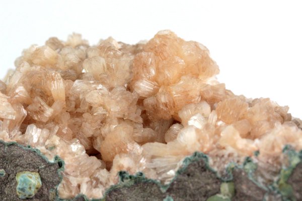 ヒューランダイト(輝沸石) 置石 437g｜天然石 原石 通販のキラリ石