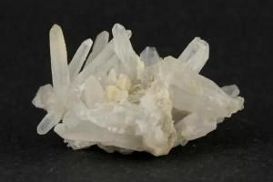 水晶？国産？ 水晶 | ポロロッカ国産鉱物