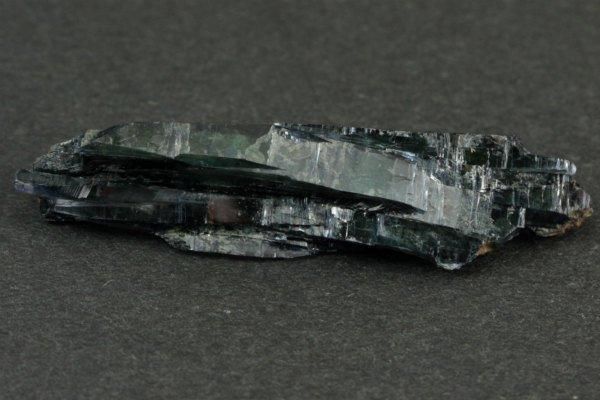 ビビアナイト(藍鉄鉱) 結晶 2.2g - その他4枚目