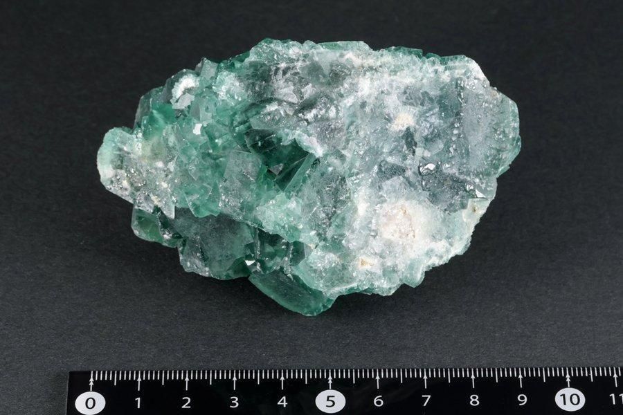 フローライト 原石 293g  - その他1枚目