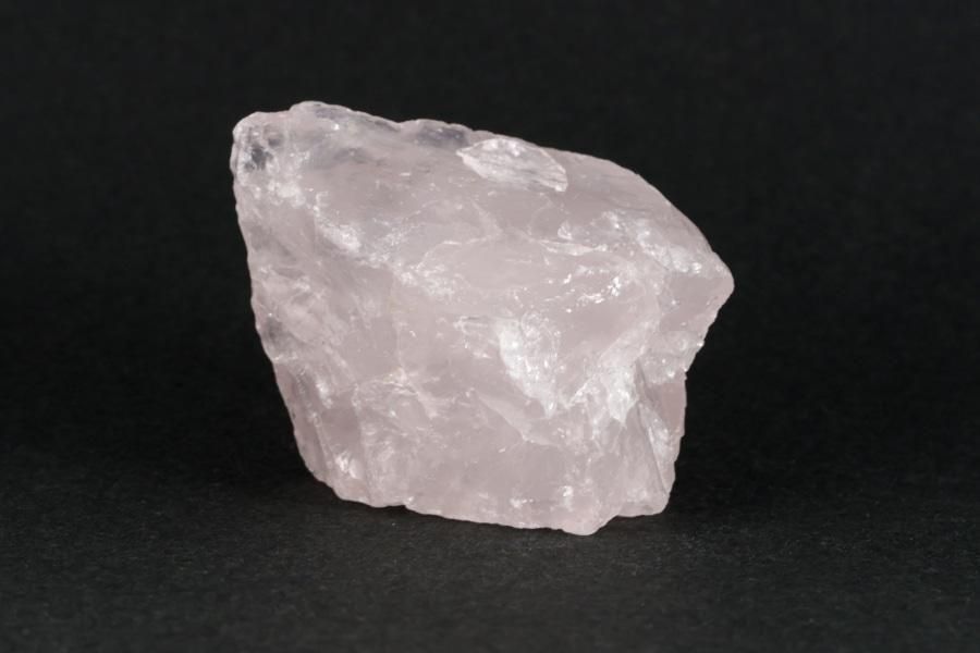 ローズクォーツ(紅石英) 原石 63g｜天然石 原石 通販キラリ石