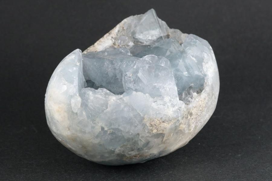 セレスタイト(天青石) クラスター 932g｜天然石 通販 キラリ石