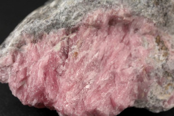 ロードクロサイト 原石 116g｜天然石 原石 通販のキラリ石