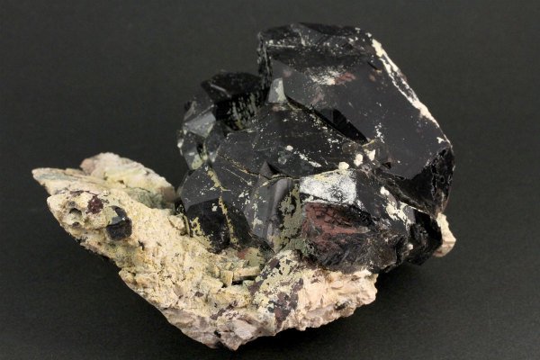 黒水晶 原石 960g