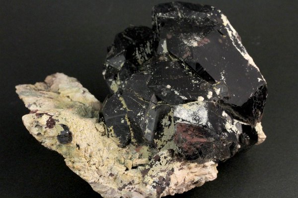 黒水晶 原石 960g