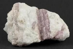 トルマリン (電気石) 原石｜天然石 原石 通販のキラリ石