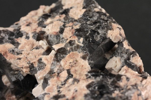 黒水晶(モリオン)原石 312g｜天然石 原石 通販のキラリ石