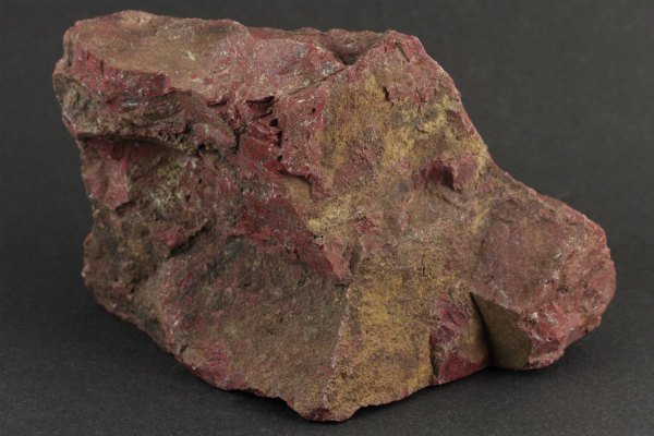 佐渡の赤玉石 原石 3.8kg｜天然石 原石 通販のキラリ石