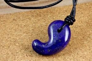 天然石 勾玉ペンダント ラピスラズリの商品画像