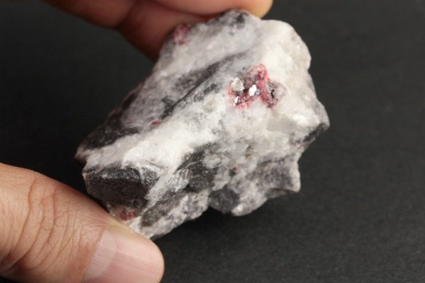 シナバー 原石 結晶 193g