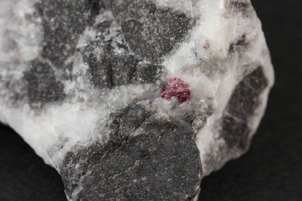 シナバー 原石 結晶 193g