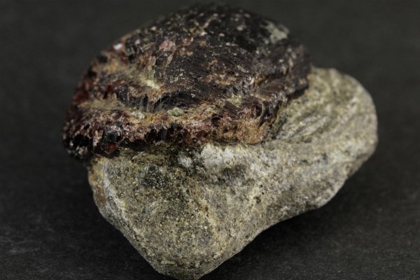 アルマンディン ガーネット 原石 47.5g｜天然石 通販キラリ石