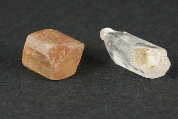 トパーズ 結晶 1.9g セット｜天然石 原石 通販のキラリ石