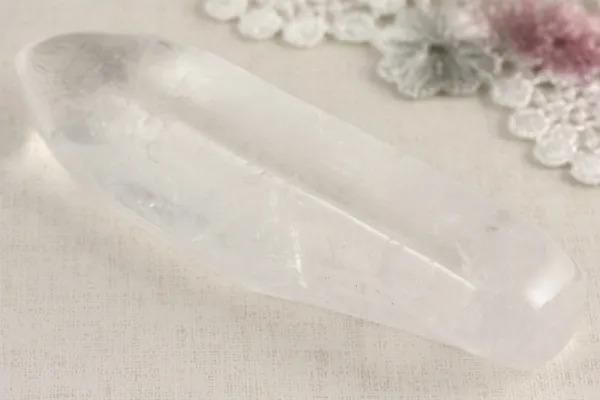 天然石マッサージ棒 水晶 8.3cm メイン画像