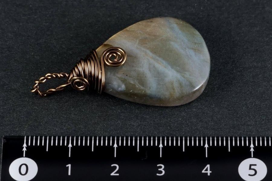 ワイヤーペンダントトップ 〜ラブラドライト〜 - その他1枚目