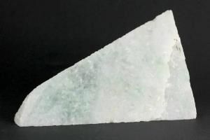 値下げ　天然ネフライト 翡翠 軟玉 原石 置物 鑑賞石 天然石 自然石 値下げ 天然ネフライト 翡翠 軟玉 原石 置物 鑑賞石 天然石 自然