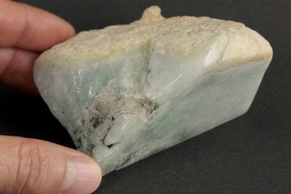 ミャンマー産 翡翠 原石 磨き 228g｜天然石 原石 通販のキラリ石