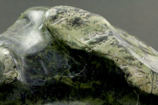 定価6000円天然石黄色のサーペンティナイト(serpentinite) 蛇紋石 - その他