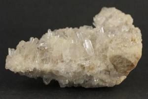 水晶 原石 226g｜天然石 原石 通販のキラリ石