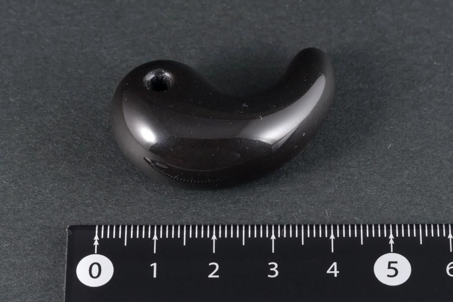 長野県和田峠産 黒曜石 勾玉 17.2g - その他1枚目