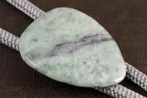 天然石ループタイ ラフシェイプ・革紐 / おしゃれなループタイ