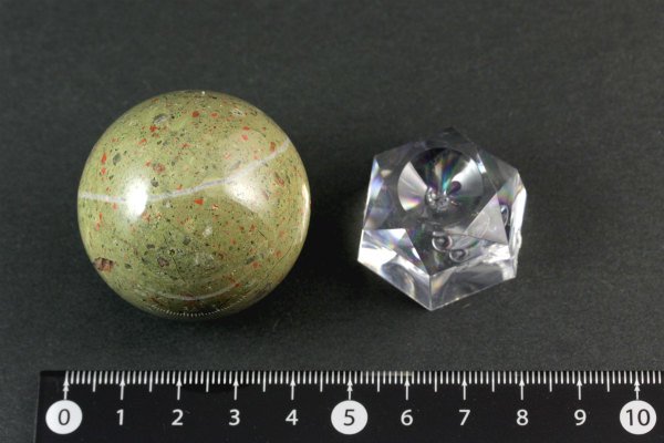 ユナカイト 丸玉 40mm｜天然石 原石 通販のキラリ石