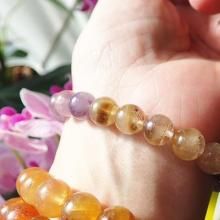 <img class='new_mark_img1' src='https://img.shop-pro.jp/img/new/icons15.gif' style='border:none;display:inline;margin:0px;padding:0px;width:auto;' />激ヤバ高品質!ミックスカラー!目に見えない運の正体は選択の質とタイミング!内径17弱 およそ8.2から8.7ミリ 億女がつないだ!ドリームコートストレート「選抜粒のみ」ブレス(OC11-13-06)