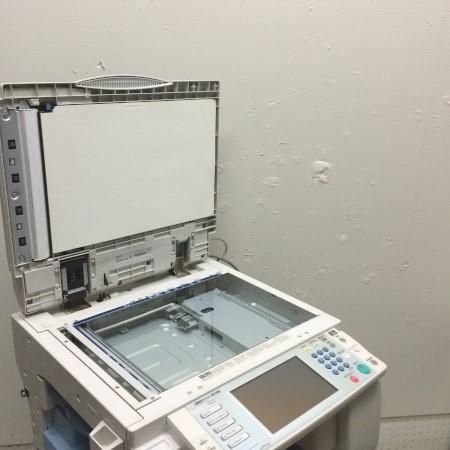 中古コピー機RICOH(リコー)imagio MP C2200カウンタ123090 - 中古 