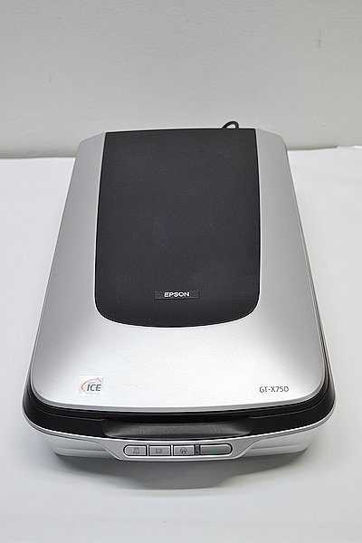 EPSON スキャナー GT-X750