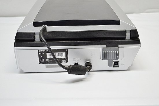 中古スキャナー EPSON エプソン GT-X750 A4 USB - 中古コピー機・複合機・プリンターのことならイーコピー